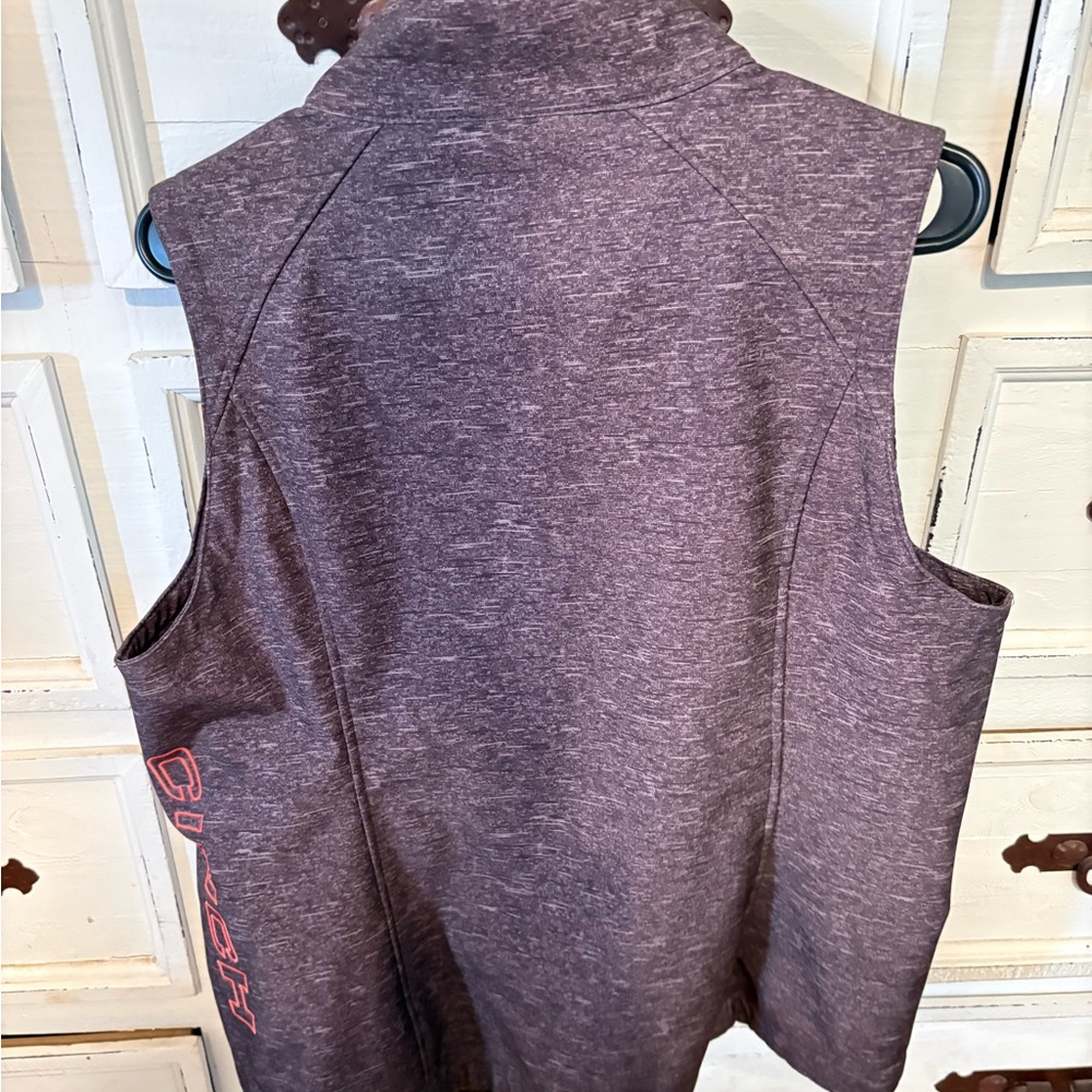 CINCH vest - Picture 3 of 5